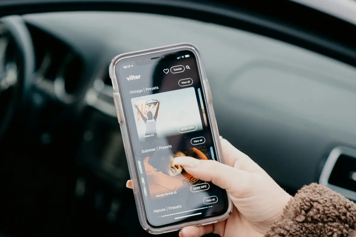 Problem niebieskiego widma po godzinie 20:00